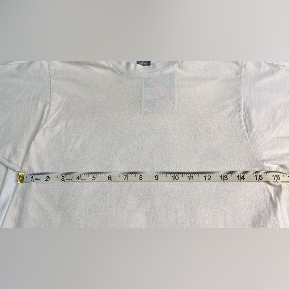 Vintage BVD Off White Plain Basic Classic Crewneck Tshirt - Picture 7 of 11
